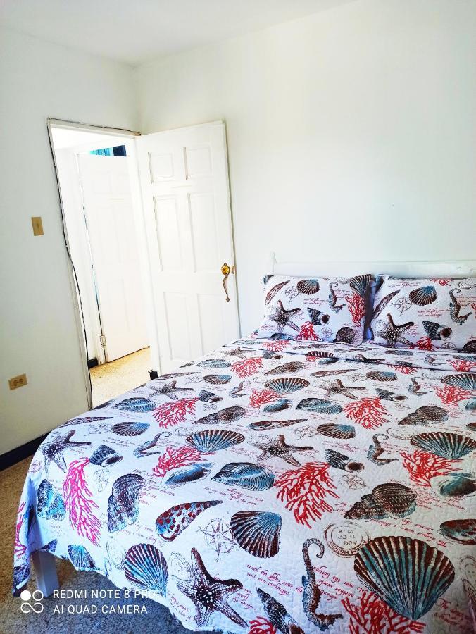 Columbus Heights Apt 26 F Ocho Rios Eksteriør billede